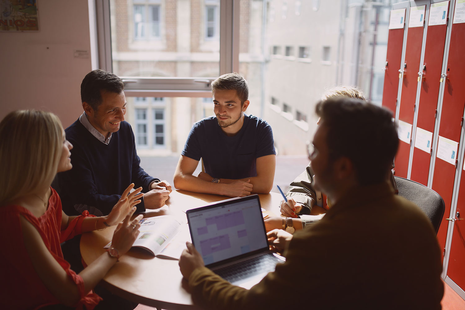 missions des étudiants en alternance