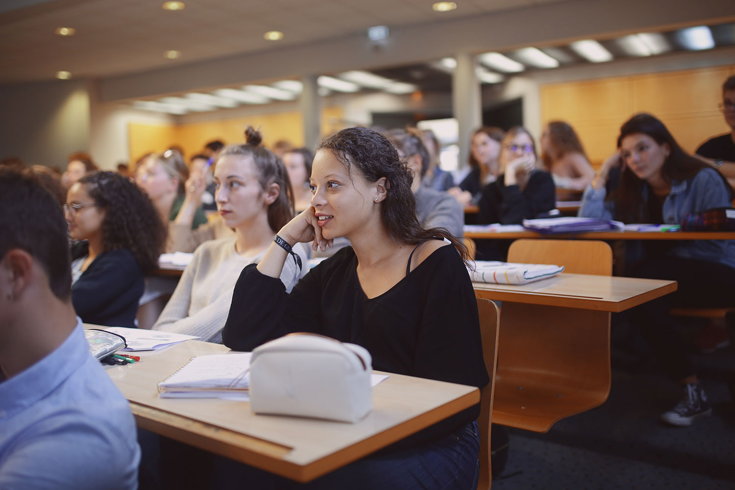 étudiante en cours