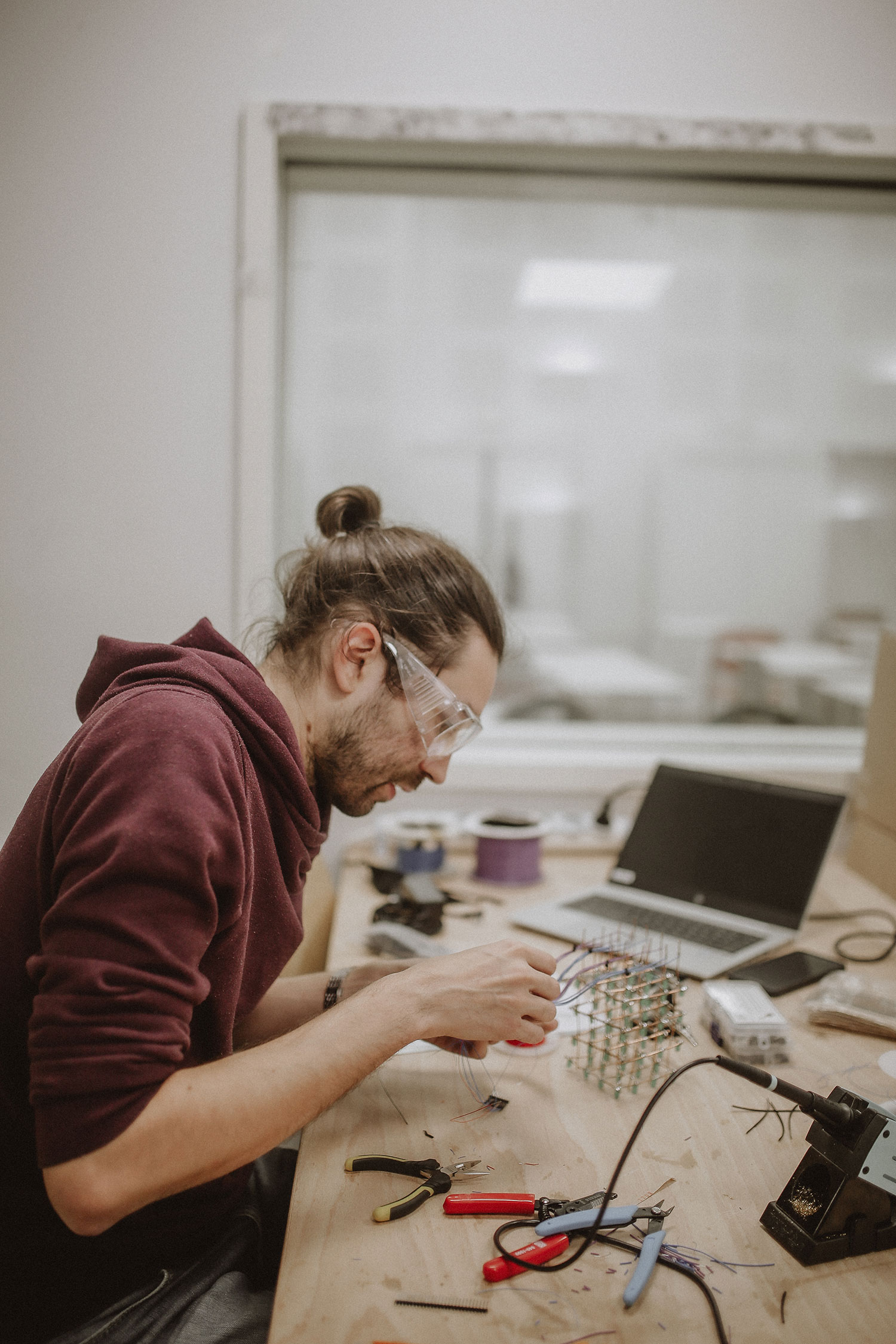 étudiant en travaux pratique