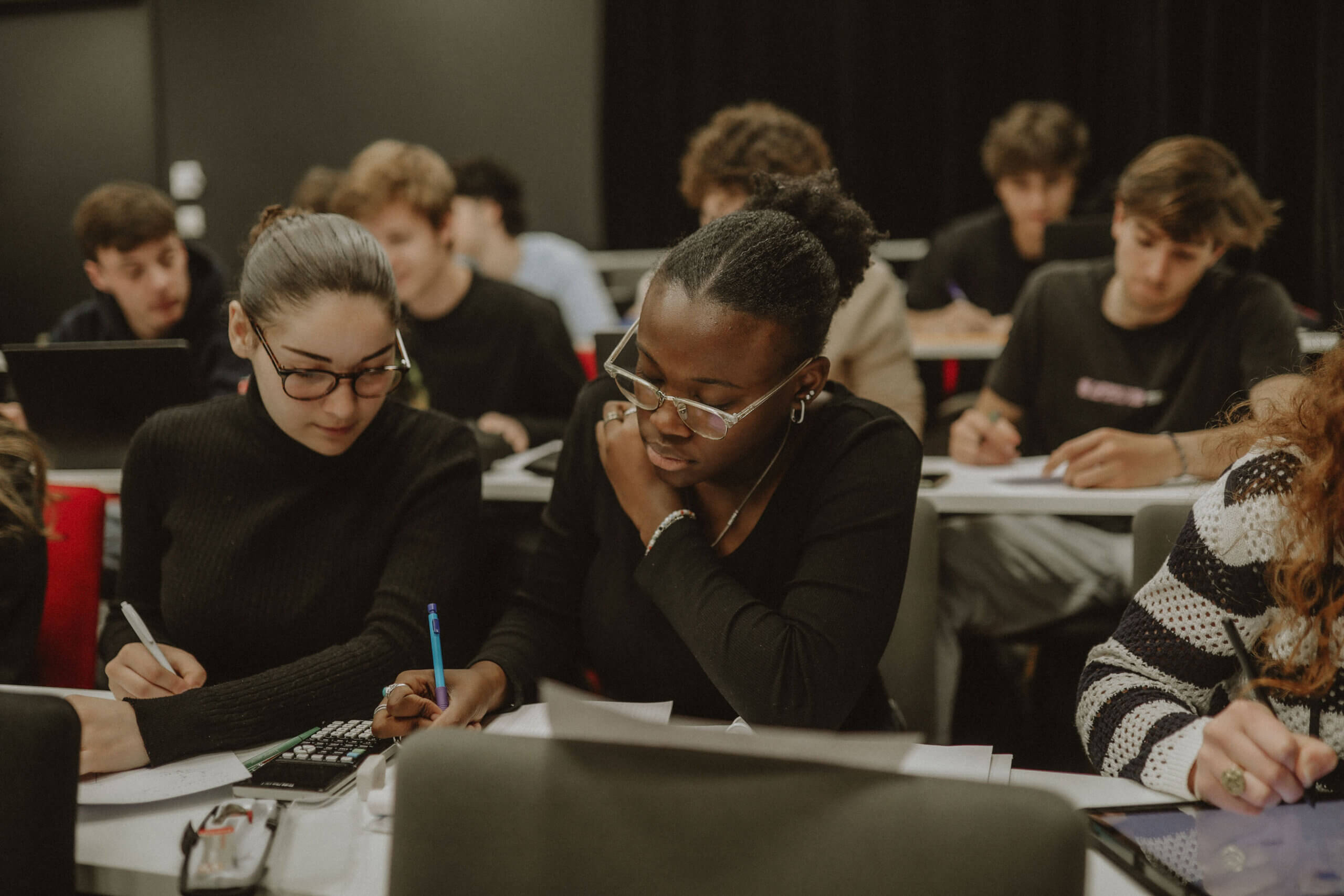 Pierre - Strasbourg,Bas-Rhin : Étudiant en staps et diplômé entraineur de  tennis de table donne cours