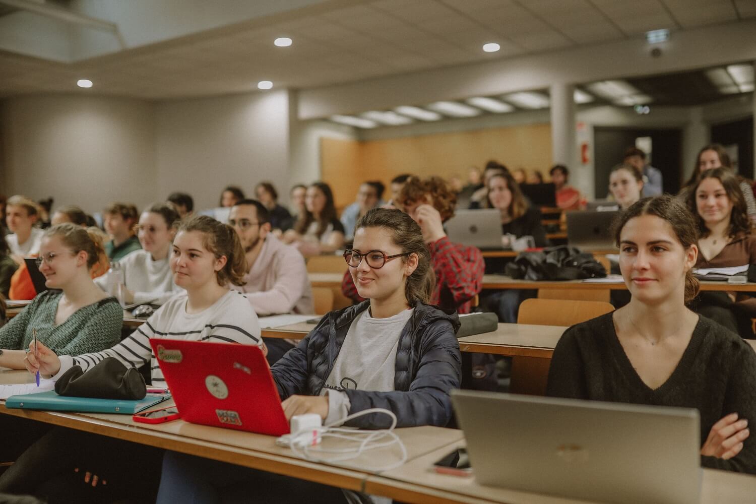 étudiants JUNIA amphi